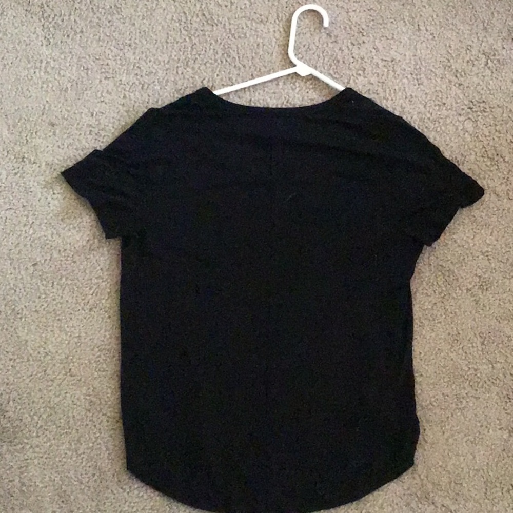 Top - Picture 2 of 2